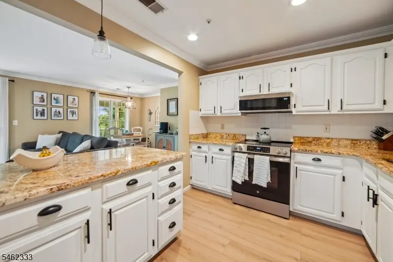 275 Potomac Dr, Bernards, NJ 07920 - #1