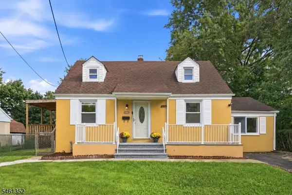 50 Heather Ln, Roselle Boro, NJ 07203