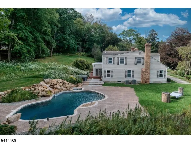 41 Washington Corner Rd, Bernardsville, NJ 07924 - #1
