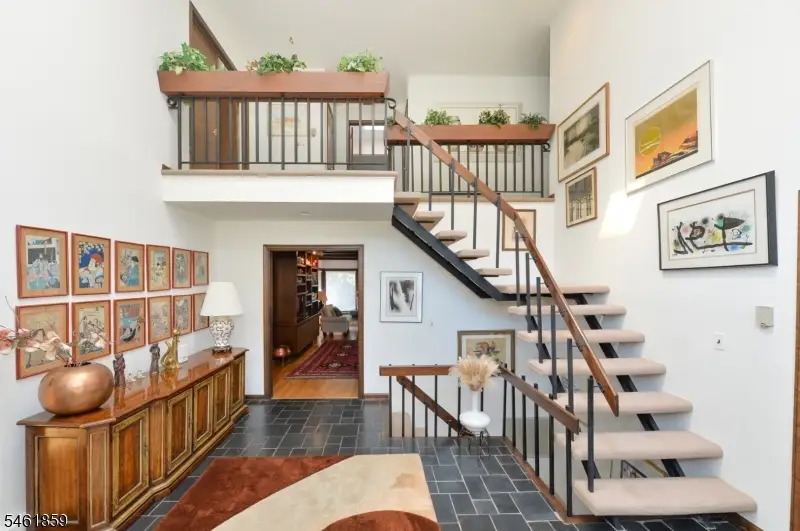 690 Orchard Ln, Franklin Lakes, NJ 07417 - #3