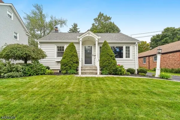9 Greenfield Ave, Summit City, NJ 07901