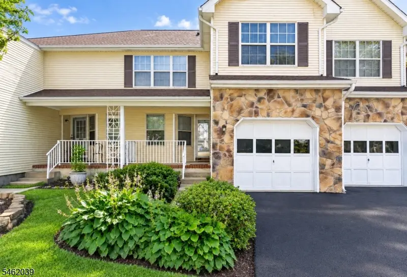 171 Salem Rd, North Brunswick, NJ 08902 - #1