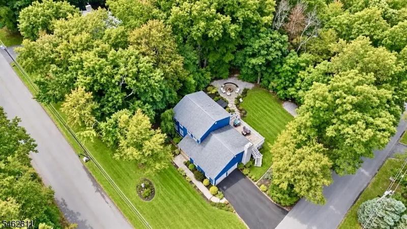 21 Fall Dr, Stockholm, NJ 07460 - #2