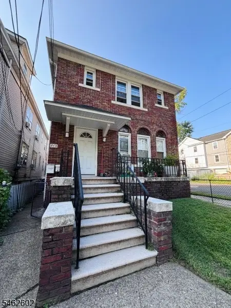 215 Totowa Ave, Paterson, NJ 07502 - #1