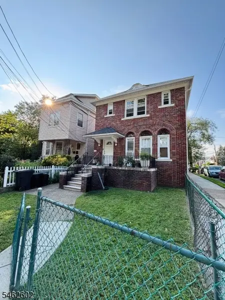 215 Totowa Ave, Paterson, NJ 07502 - #2