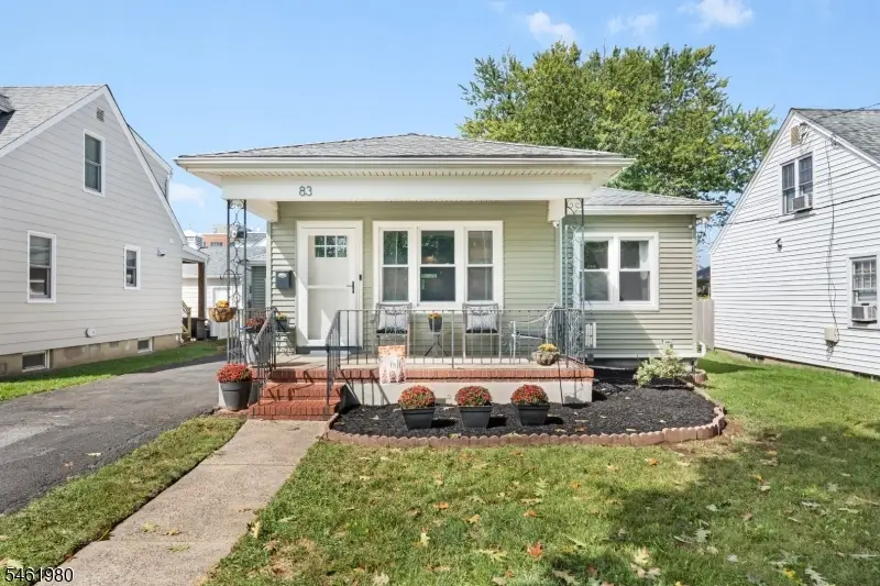 83 Eastern States Pkwy, Somerville, NJ 08876 - #1