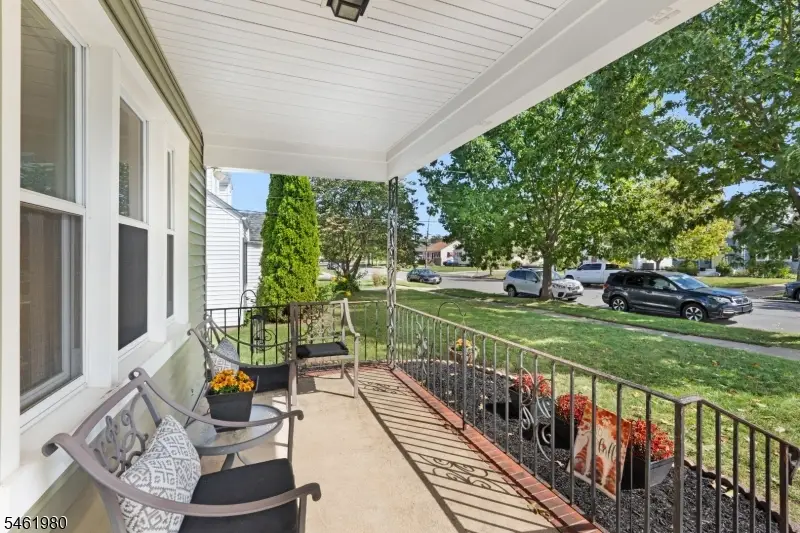 83 Eastern States Pkwy, Somerville, NJ 08876 - #3