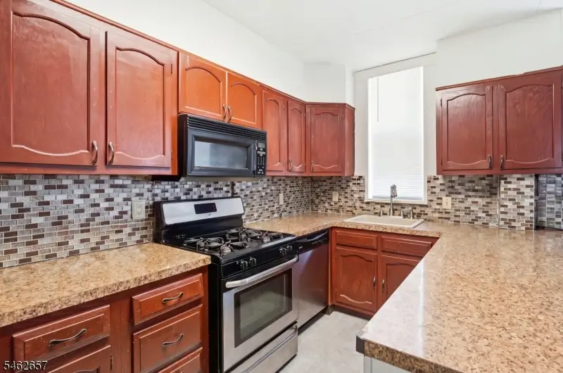 43 Webster Ave, Jersey City, NJ 07307 - #2
