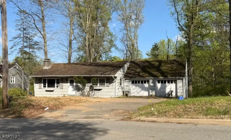189 Center Grove Rd, Randolph, NJ 07869 - #1