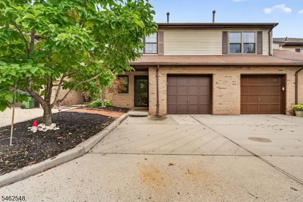 11 Amy Ct, Lebanon Boro, NJ 08833