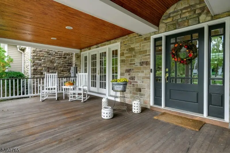 11 Schoolhouse Ln, Mendham, NJ 07960 - #3