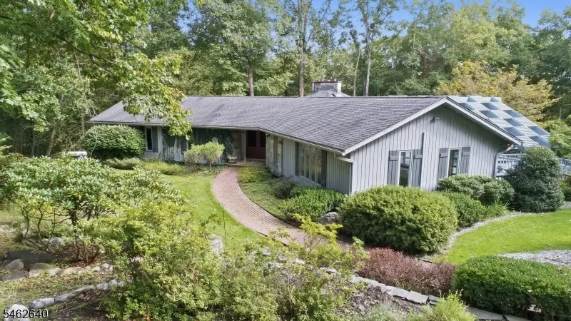 107 Mohican Rd, Blairstown, NJ 07825 - #2