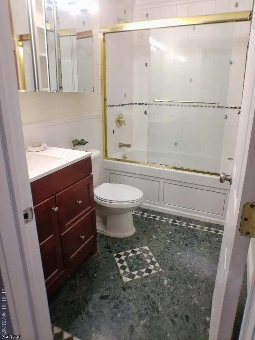 321 Walnut St, Newark, NJ 07105 - #3
