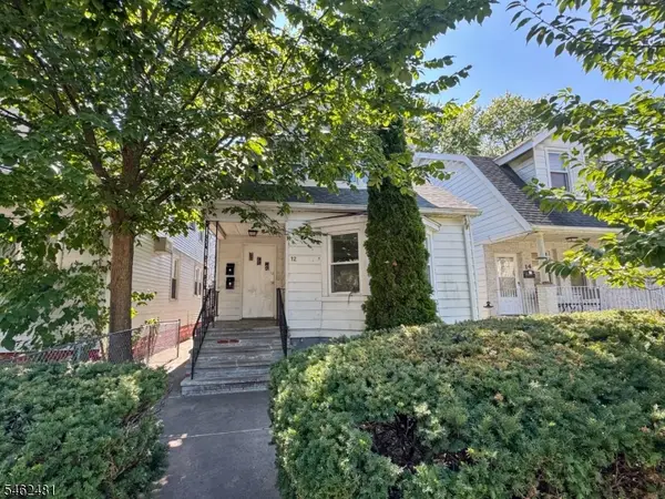 12 Maolis Ave, Bloomfield Twp., NJ 07003