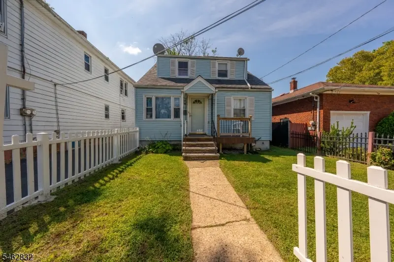 807 Lincoln St, Linden, NJ 07036 - #2