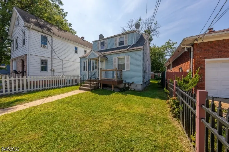 807 Lincoln St, Linden, NJ 07036 - #3
