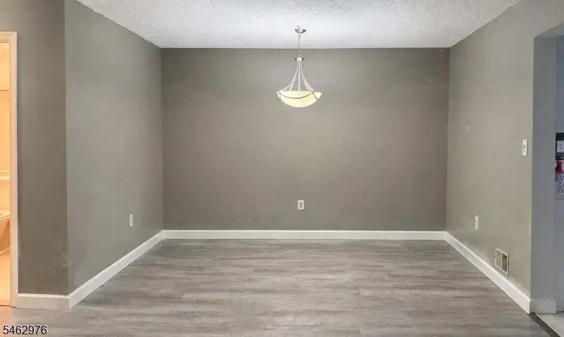 216 Sapphire Ln #216, Franklin Park, NJ 08823 - #2
