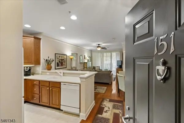 151 Victoria Dr #151, Bridgewater Twp., NJ 08807