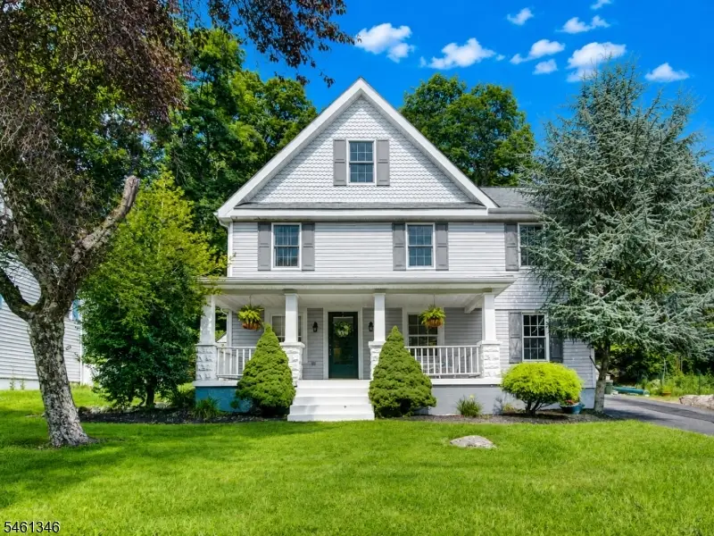 18 Mountain Rd, Roxbury, NJ 07852 - #1