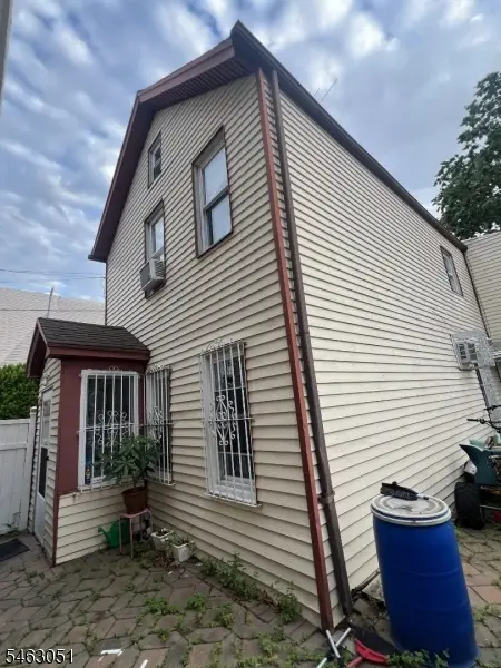 446 Rear 446 Elizabeth Ave, Elizabeth City, NJ 07206