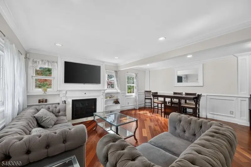 31 Freeman Pl, Nutley, NJ 07110 - #3