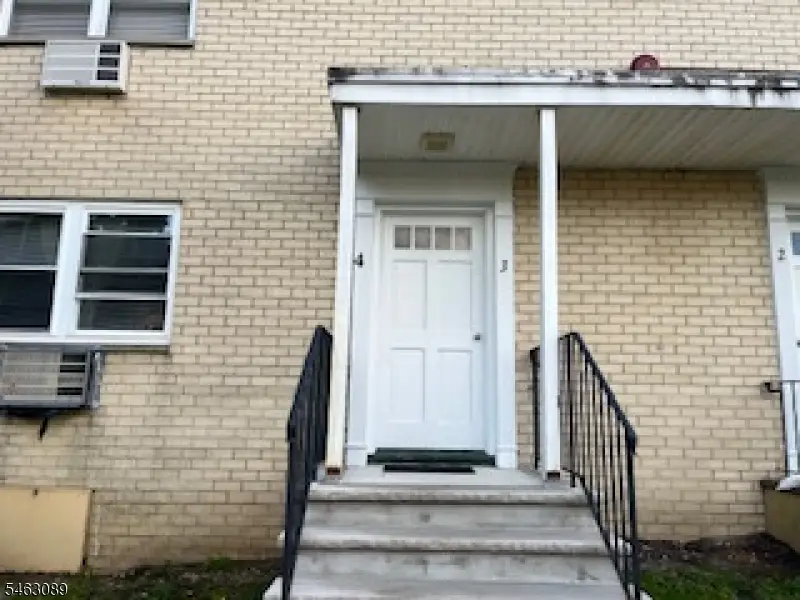 406 Cranbury Rd Apt 3 #3, East Brunswick, NJ 08816 - #1