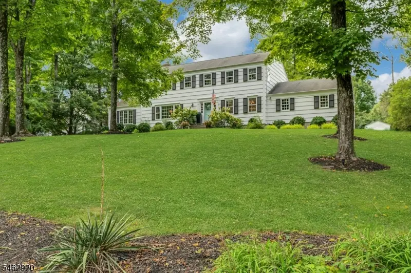 122 N Maple Ave, Basking Ridge, NJ 07920 - #2
