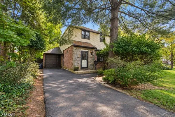 252 Everett Pl, Englewood City, NJ 07631