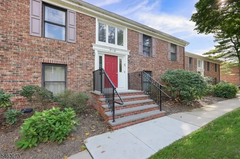 11 Sunrise Drive, Long Hill, NJ 07933 - #1