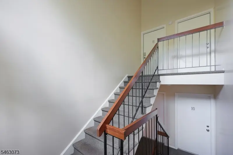 11 Sunrise Drive, Long Hill, NJ 07933 - #3