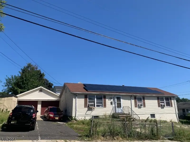 313 Stuyvesant Ave, Newark, NJ 07106 - #1