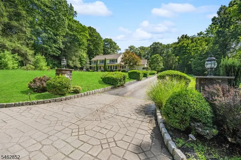 8 Alpine Ridge Rd, West Milford, NJ 07480 - #3