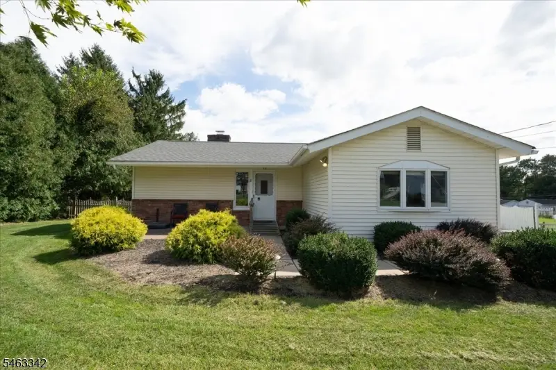 8 Fern Ave, Hamburg, NJ 07419 - #2