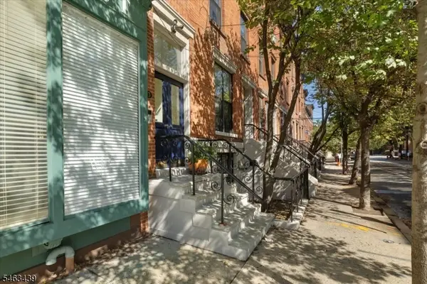273 Monmouth St #273C, Jersey City, NJ 07302