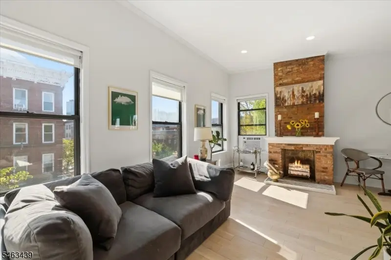 273 Monmouth St #273C, Jersey City, NJ 07302 - #3