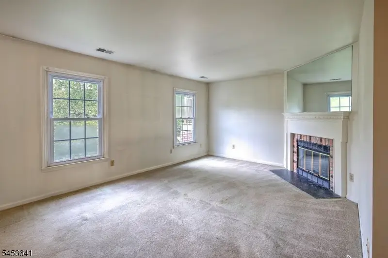 89 Jamestown Rd., Bernards, NJ 07920 - #3