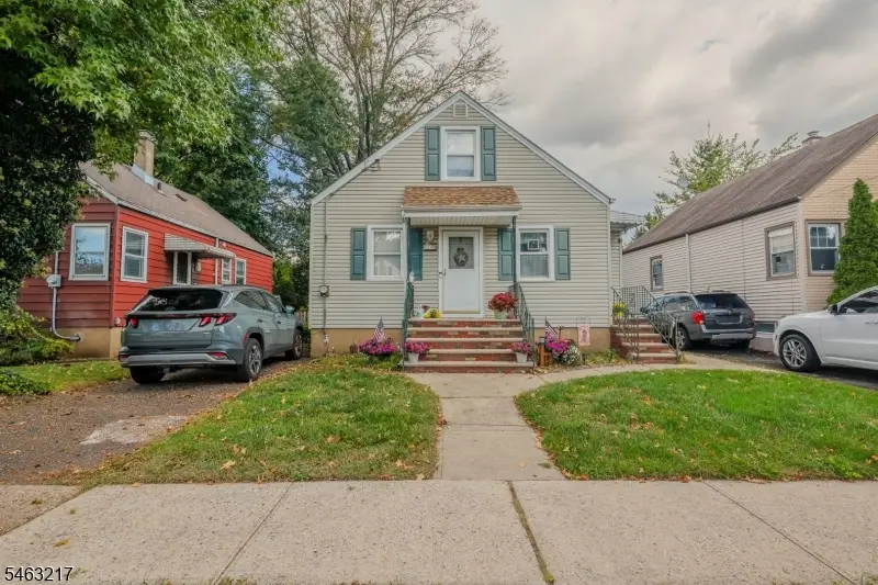 918 Seymour Ave, Linden, NJ 07036 - #2