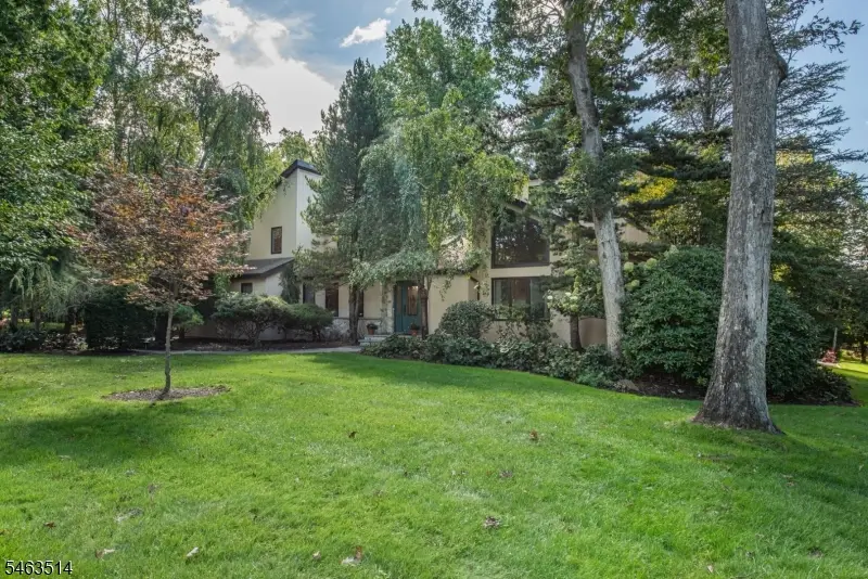 15 Mcdonough Pl, North Caldwell, NJ 07006 - #3