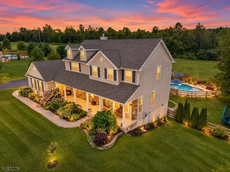10 Highlands Way, Lopatcong, NJ 08865 - #1