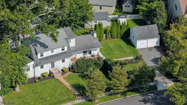 209 Midwood Pl, Westfield Town, NJ 07090