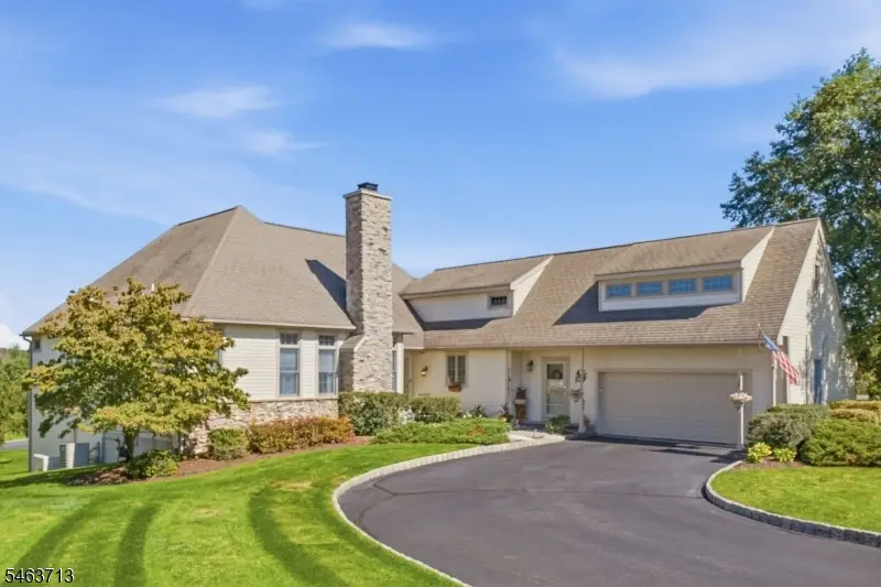 2 Troon Dr, Fredon, NJ 07860 - #3