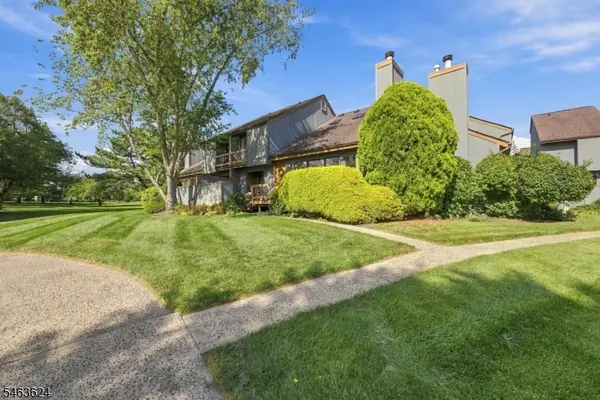 27 Chestnut Ct, Bernards Twp., NJ 07920