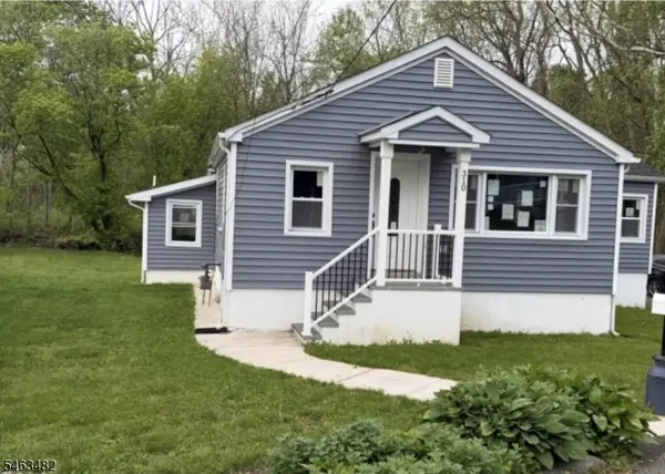 310 6th St, Belvidere Twp., NJ 07823