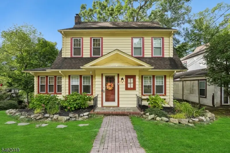 21 Midland Dr, Morris, NJ 07960 - #1
