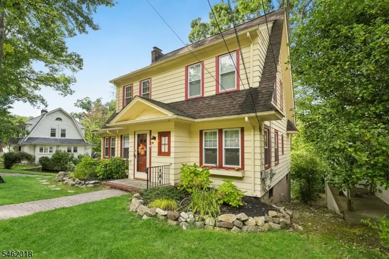 21 Midland Dr, Morris, NJ 07960 - #2