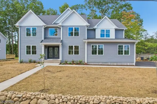 6 Chamberlain Ln, Mount Olive Twp., NJ 07828