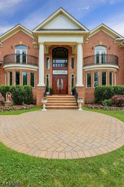 41 Mareu Dr, Watchung, NJ 07069 - #2