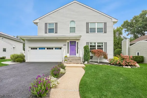 19 Kinder Dr, Bloomfield Twp., NJ 07003