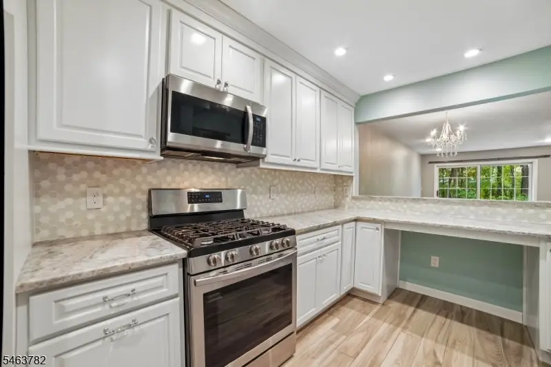 171 Terrace Dr, Chatham, NJ 07928 - #3