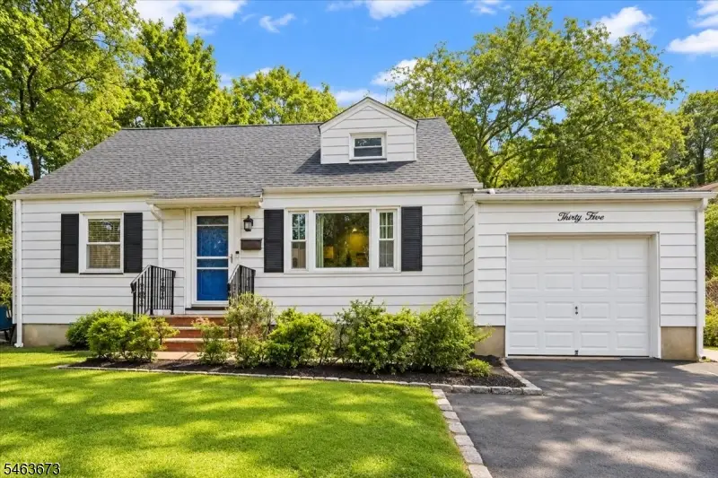 35 Deerfield Dr, West Orange, NJ 07052 - #1